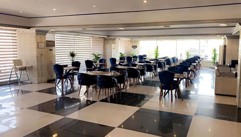Masbah Plaza Hotel Baghdād Exteriör bild